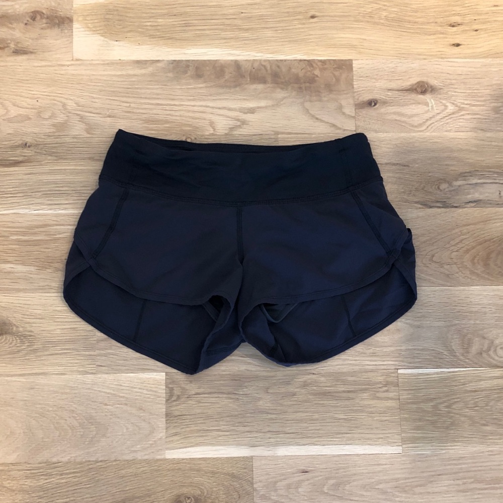 Black Lululemon speed short 2